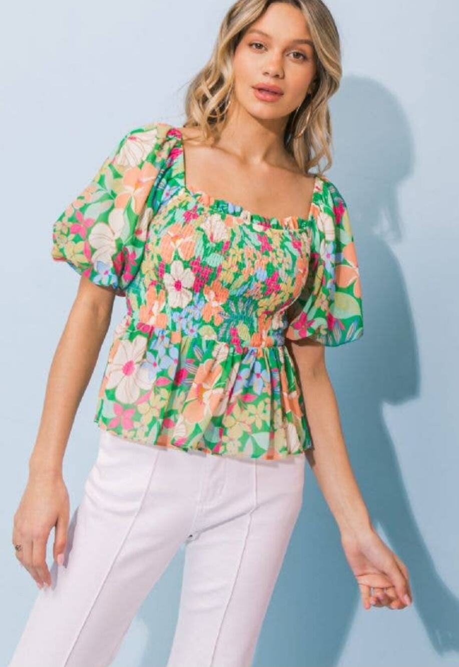 Flying Tomatos Garden Blooms Puff Sleeve Peplum Top Resort Floral Size Medium